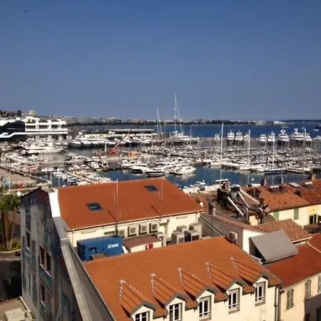 Apartmán Historical Center 70 Sqm Seaview Palais *